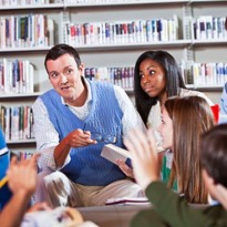 Basisonderwijs Cursus | Onderwijs in Mediageletterdheid in een Wereld met Nepnieuws, Primair en Secundair Onderwijs (Engelstalig)