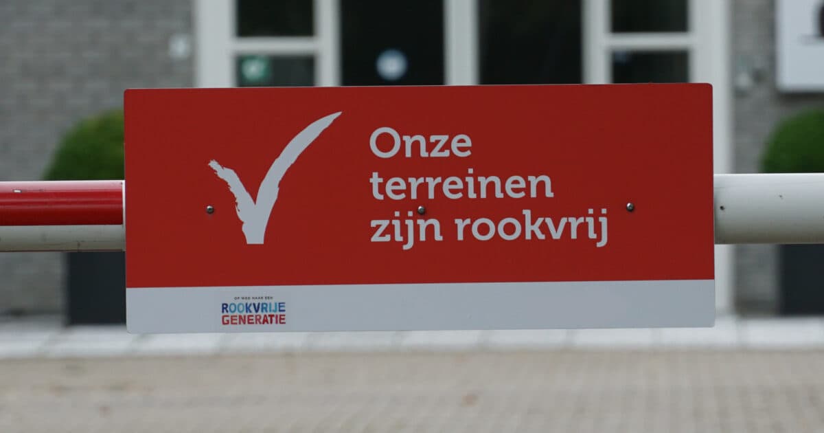 Handhaving rookverbod op schoolterreinen