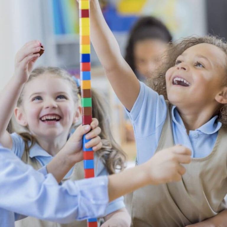 Basisonderwijs Webinar | Afscheid van Werkbladen: De Spelenderwijs-Revolutie in de Voorschoolse Educatie