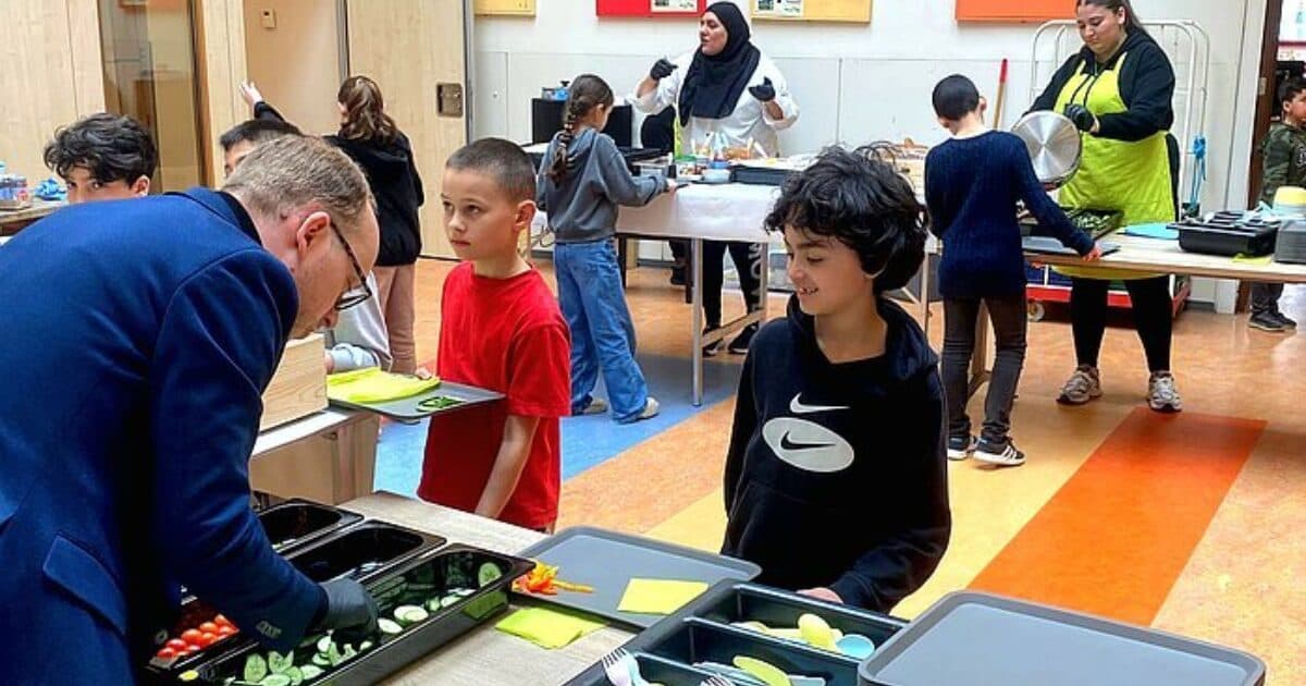 Gemeente Utrecht steunt gezonde leefgewoonten bij leerlingen van tien basisscholen