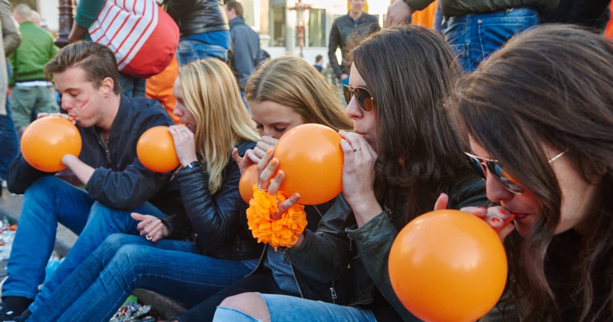 Is een verbod op lachgas de oplossing?