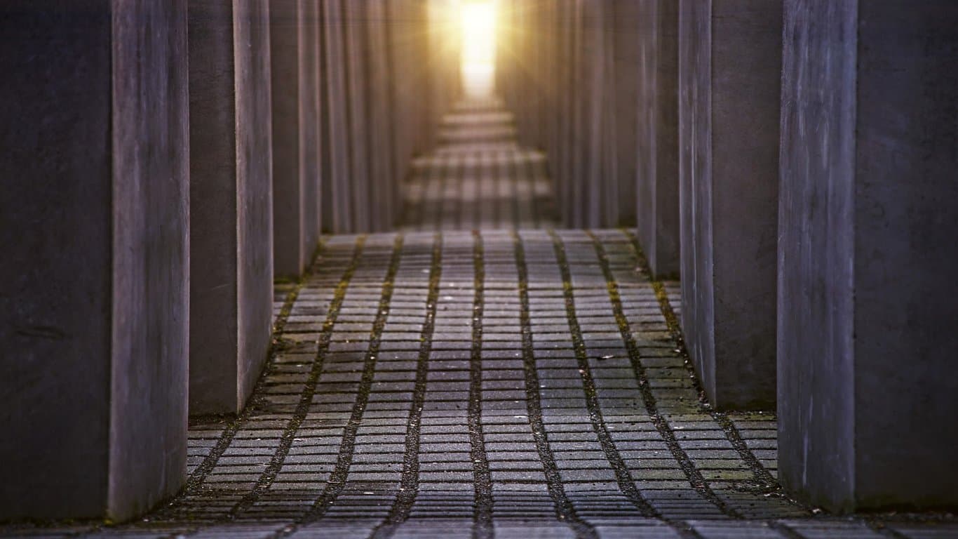 Holocaust Memorial Day