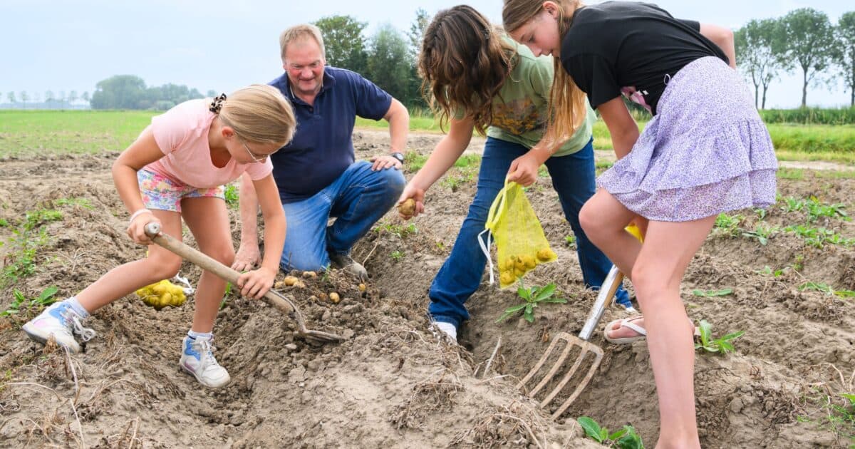 Met de klas naar de akkerbouwer