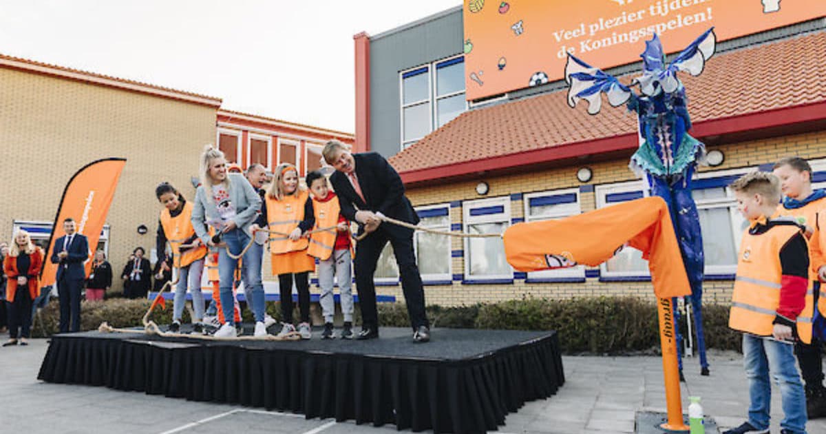 Koning opent Koningsspelen in Lemmer