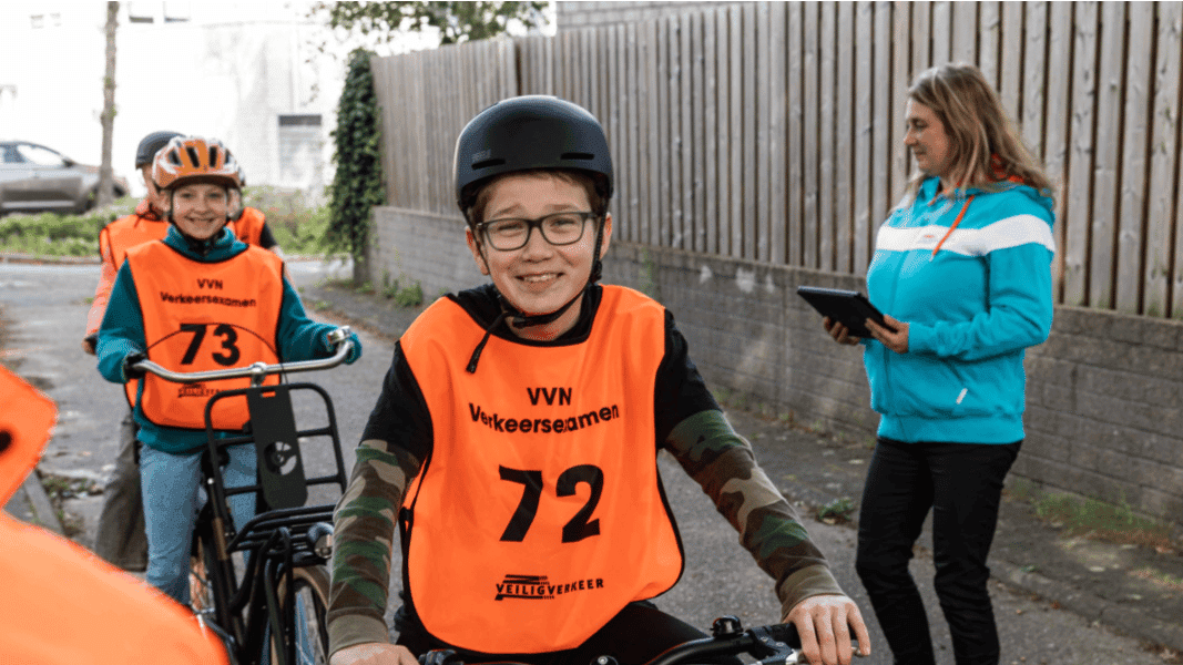 Leer kinderen zo snel mogelijk fietsen