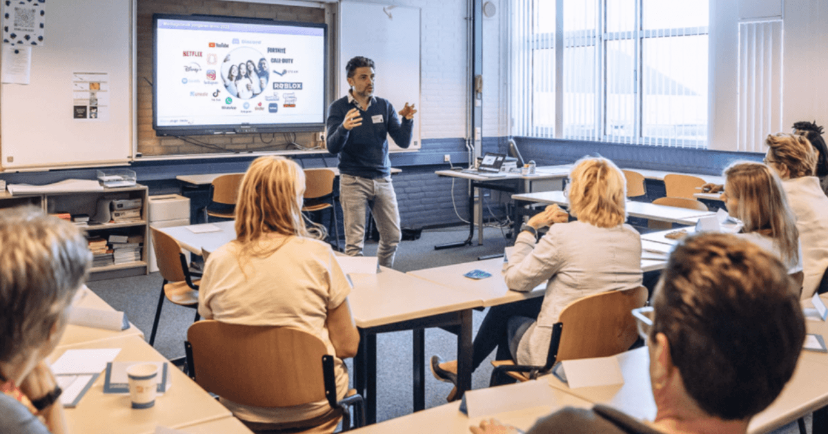 Online omgangsvormen: zo maak je ze bespreekbaar in de klas