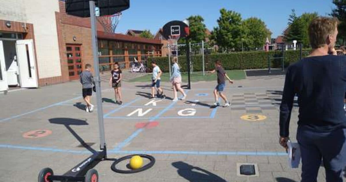Op deze basisschool zitten kinderen nooit meer dan een half uur op hun stoel