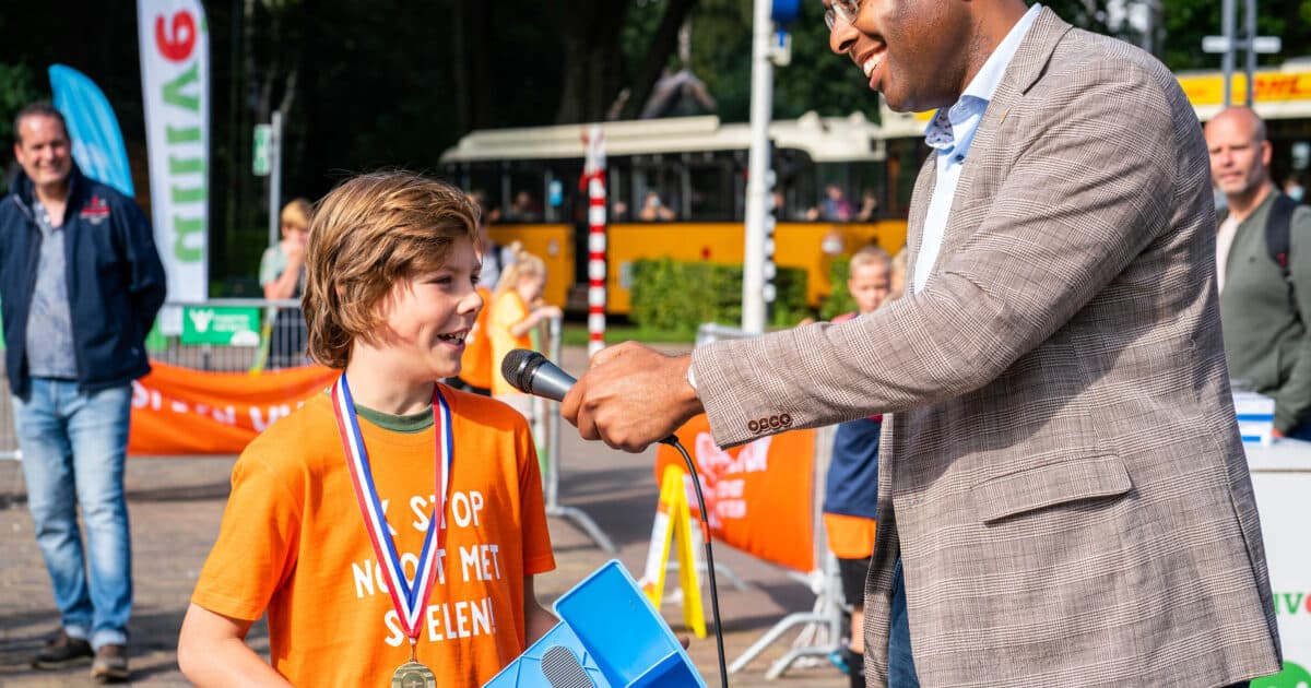Rasmus en Vivienne winnen NK Stoepranden