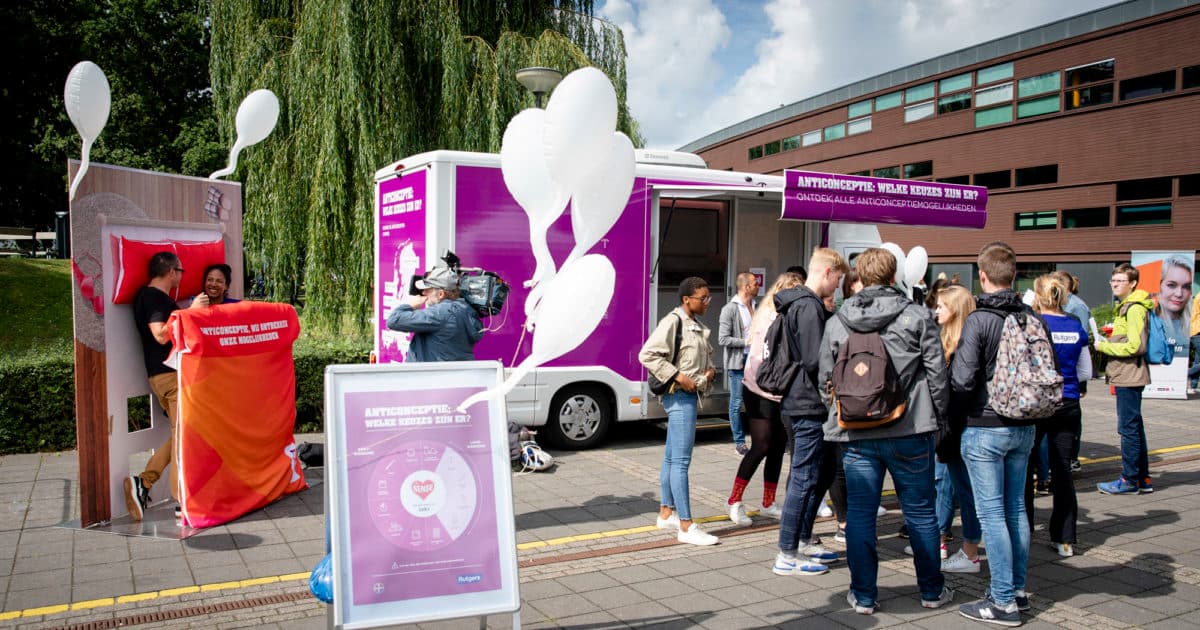 Anticonceptiecamper moet gebruik voorbehoedsmiddelen onder studenten opkrikken