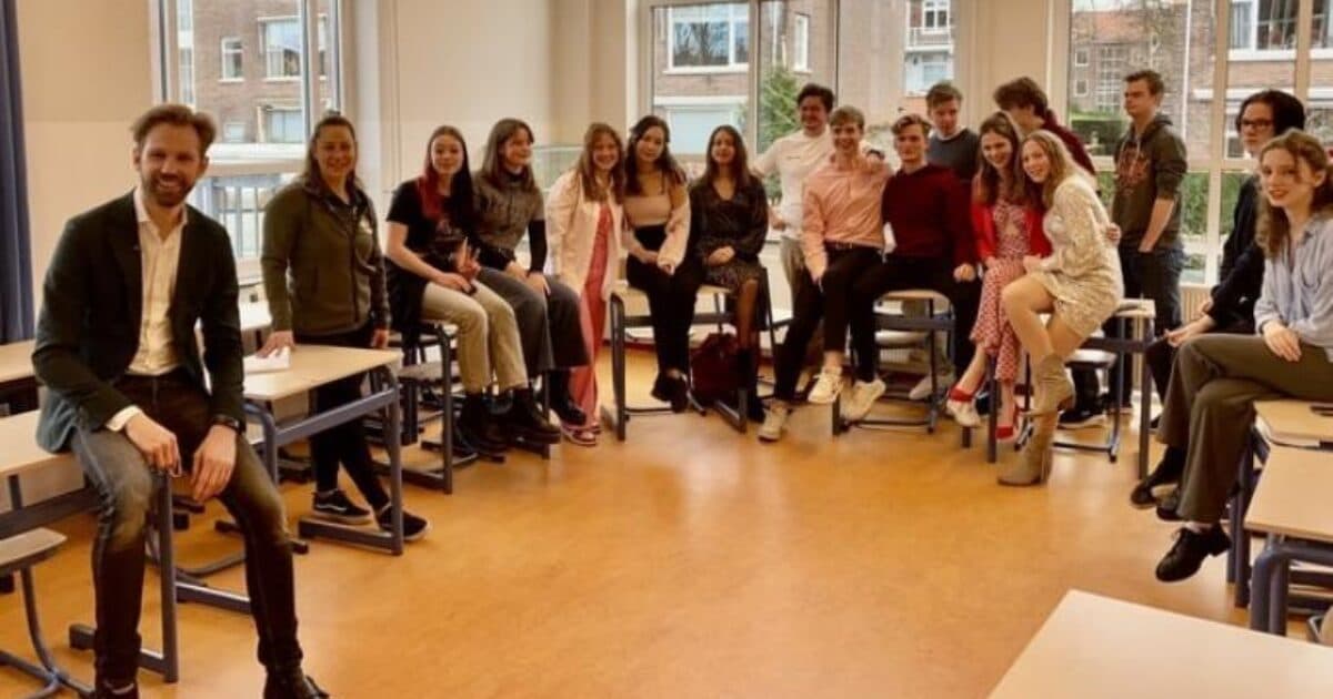 Minister Wiersma bezoekt Gezonde School Novum
