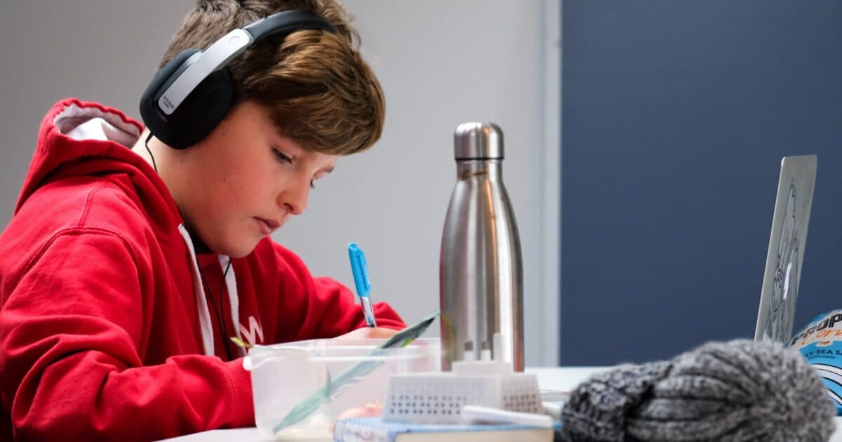 Inzet gelden Nationaal Programma Onderwijs voor thuiszitters moet anders