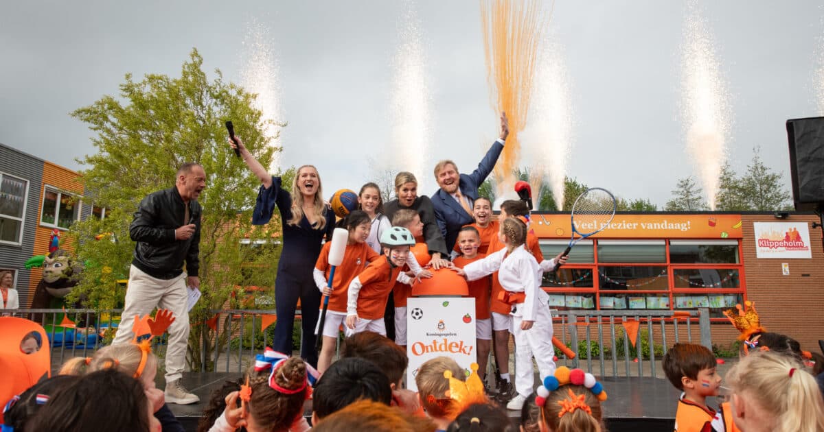 Koninklijk paar opent twaalfde editie Koningsspelen in Hoofddorp